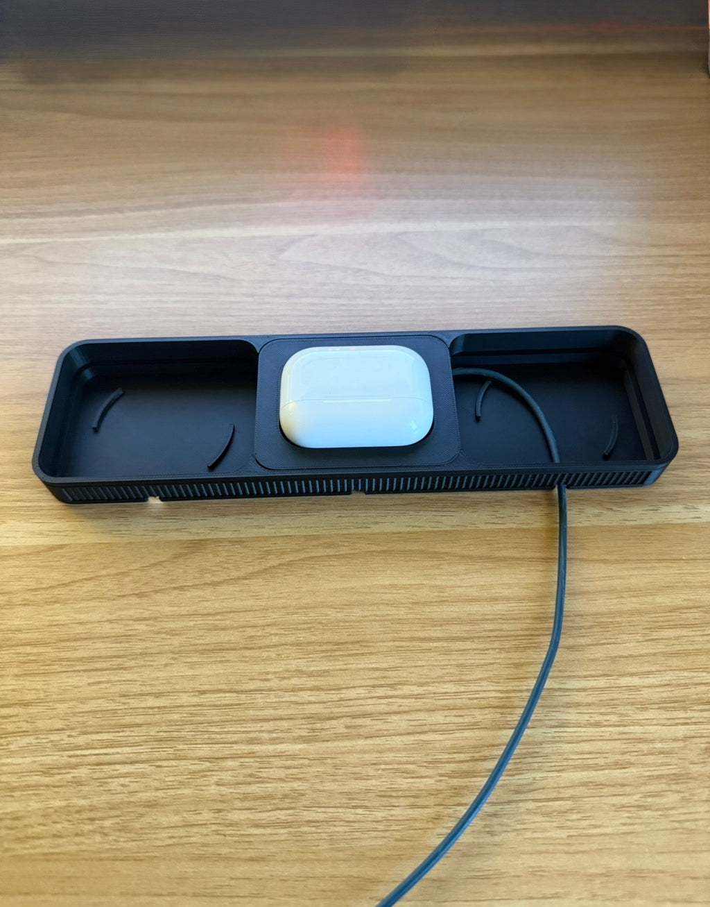 Modularer Tisch Organizer mit 3 Modulplätzen und Magsafe Vorbereitung - Ladestation für Apple Airpods und Smartphone. Stifteablage.