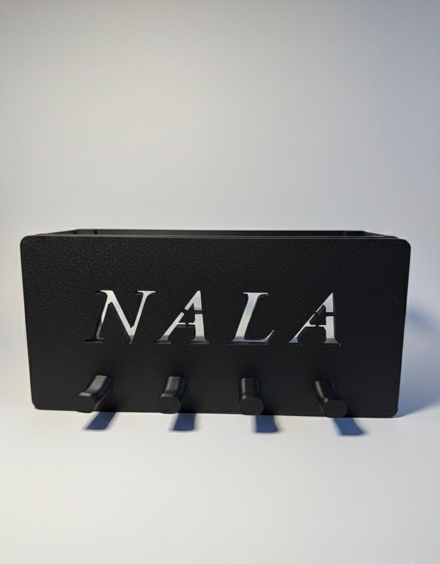 Personalisierte Wandablage mit Wunschtext – Schlüsselbrett individuell gestaltet